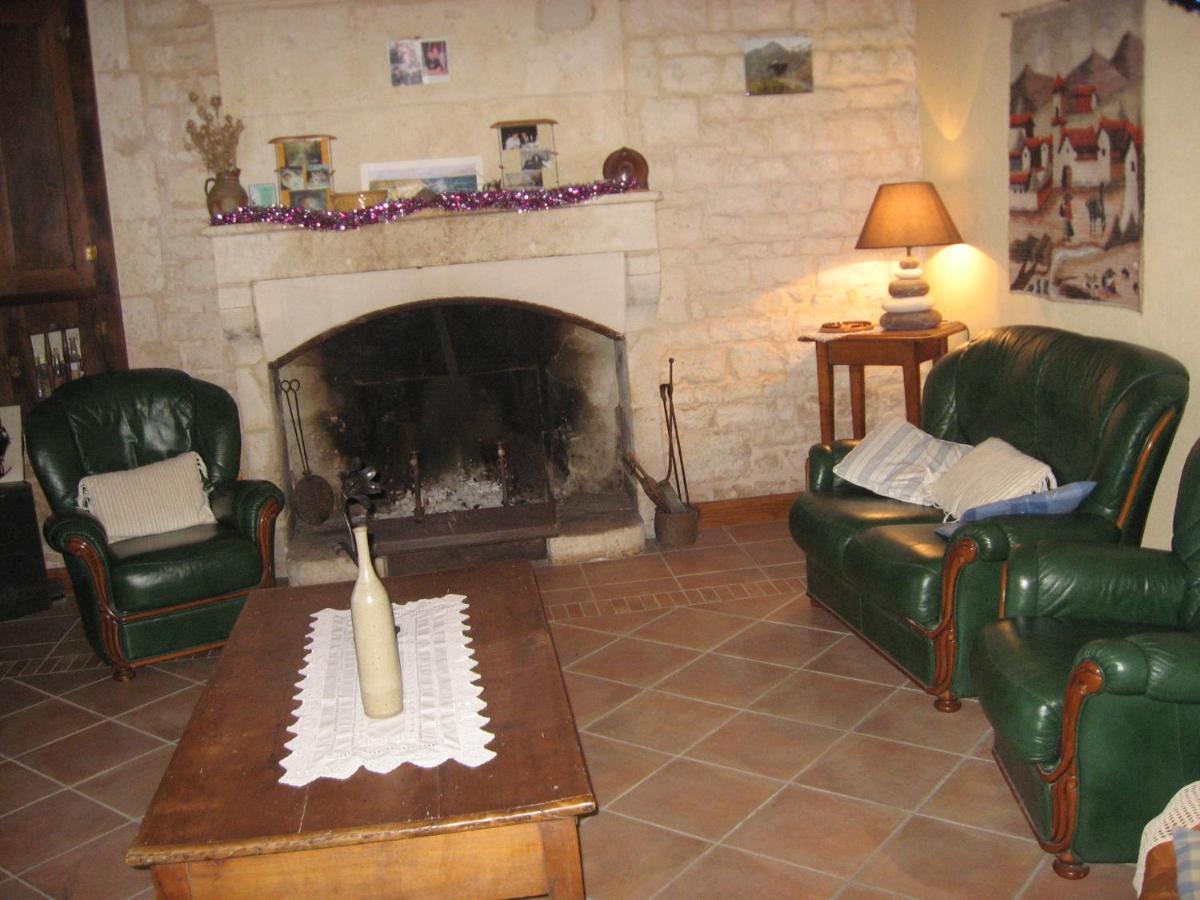 La Ferme De Magnantru Bed & Breakfast Perigne Dış mekan fotoğraf