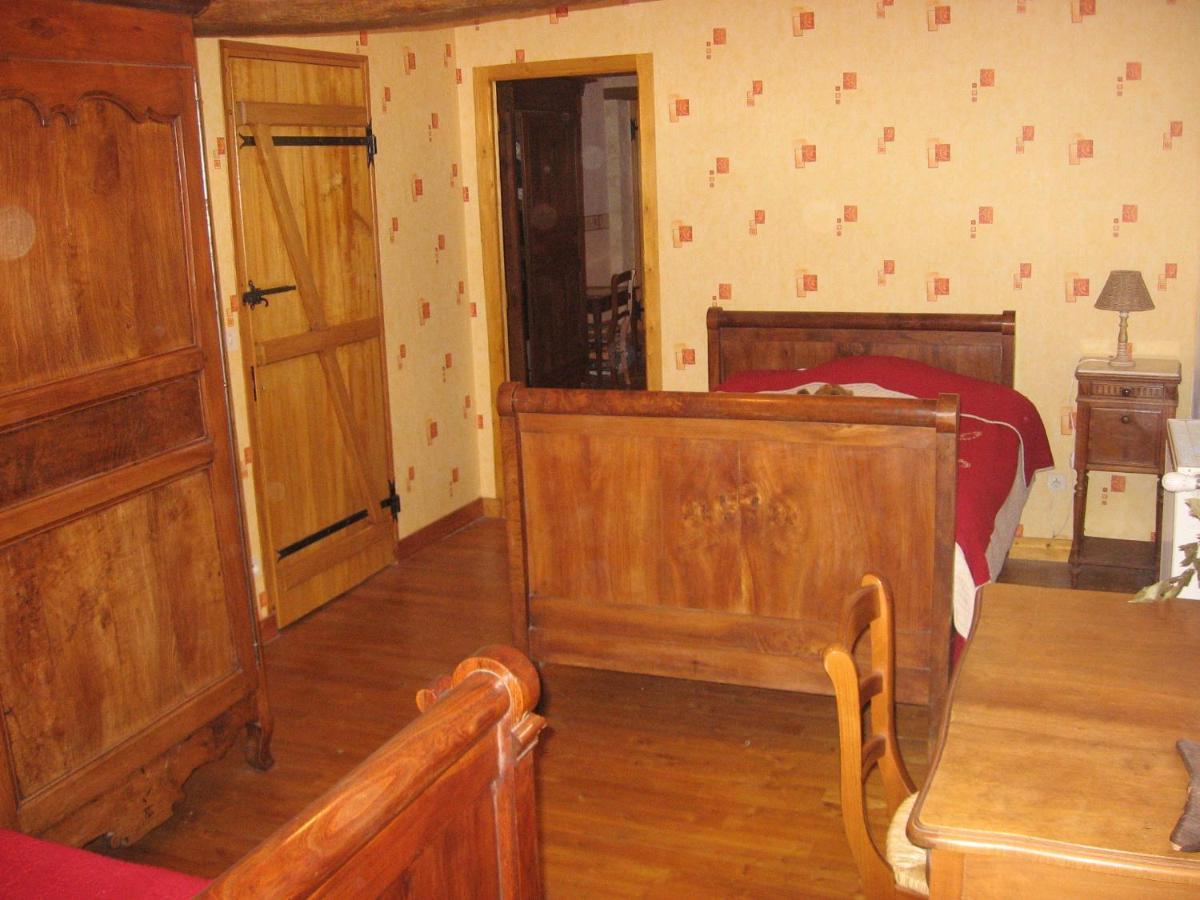 La Ferme De Magnantru Bed & Breakfast Perigne Dış mekan fotoğraf